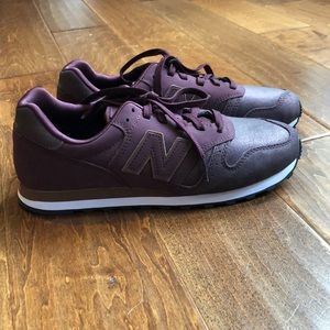 New Balance retro sneakers